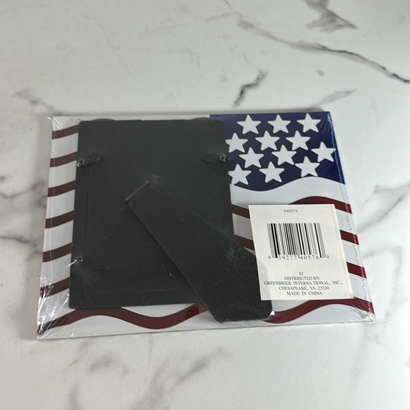 NEW- Vet ball cap & flag frame - Picture 3 of 16